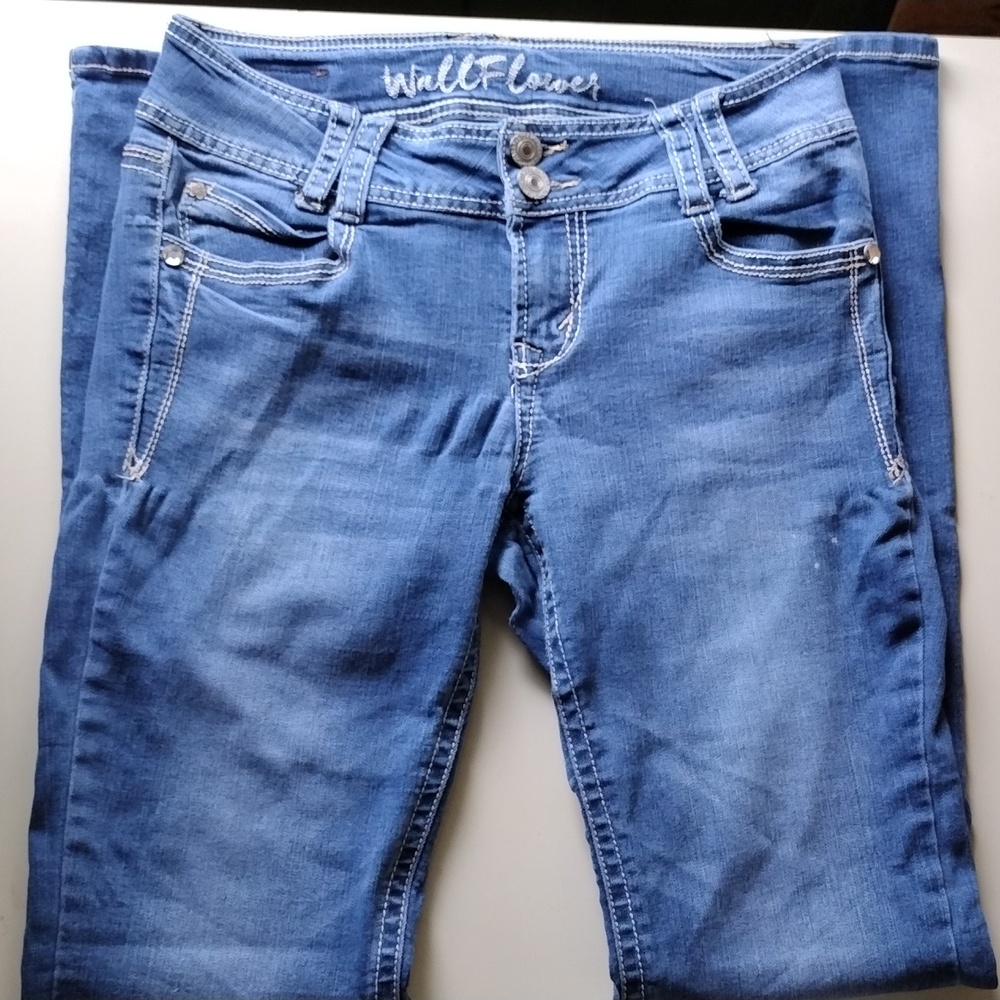 Wallflower jeans Size 7